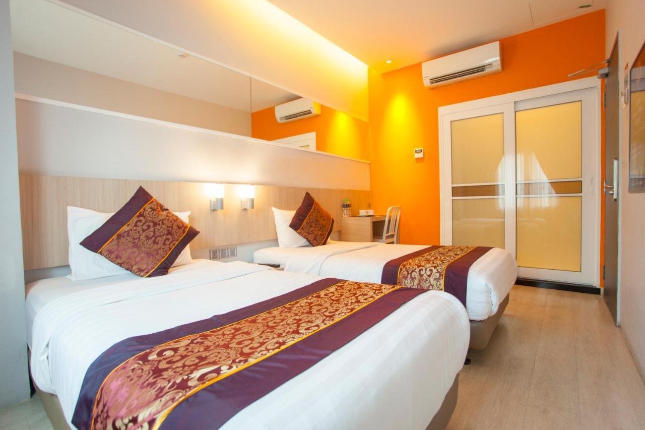 Orange Premier Wangsa Maju